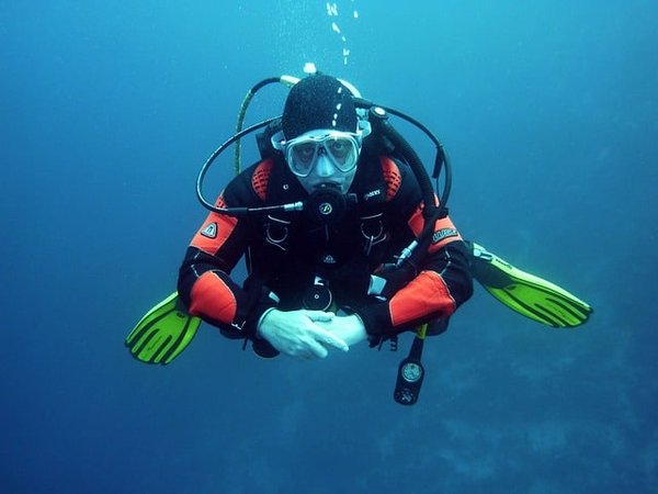 Les Secrets de la Plongée à Port-Vendres: À la Découverte des Trésors Sous-Marins