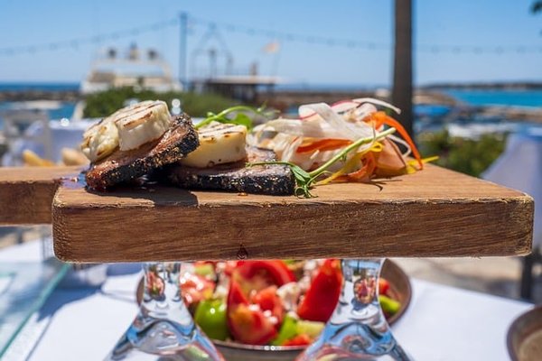 Découverte culinaire à Port-Vendres : le must des restaurants gastronomiques en bord de mer